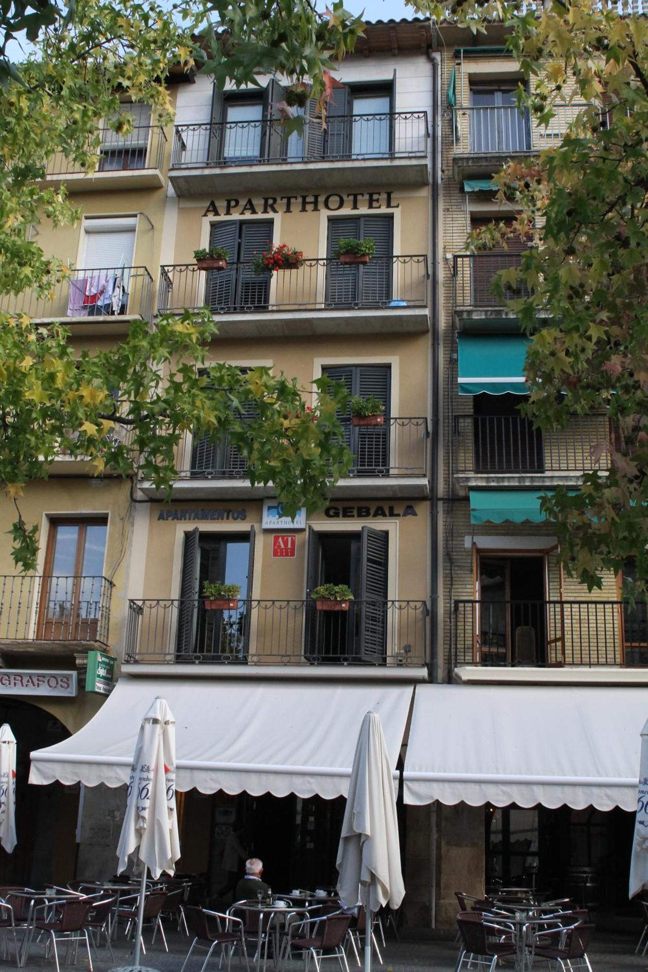 Apartment Gebala *